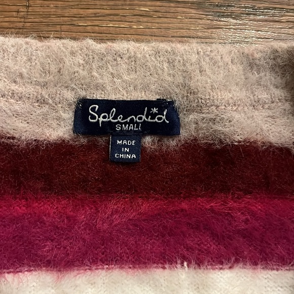 Splendid Woman’s Fuzzy Stripe Long Sleeve Cropped Sweater Size S - Picture 3 of 7